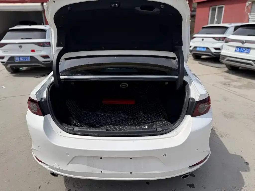 Mazda 3 Axela 2021 из CN, фото 9