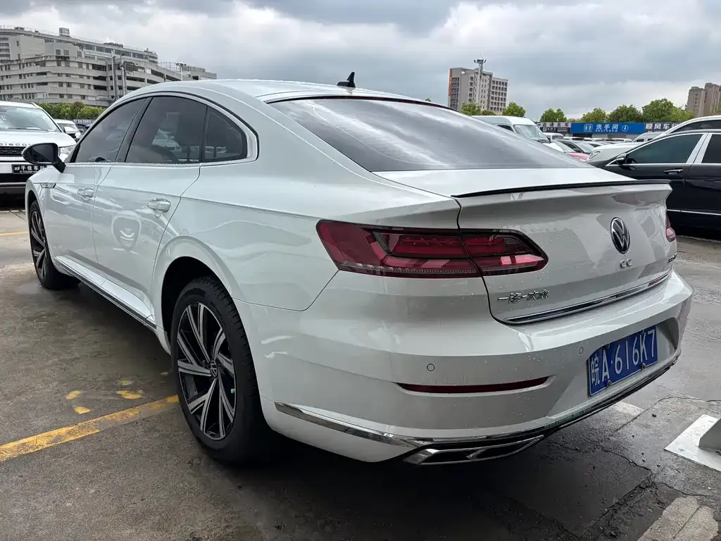 Volkswagen CC 2024 из CN, фото 7