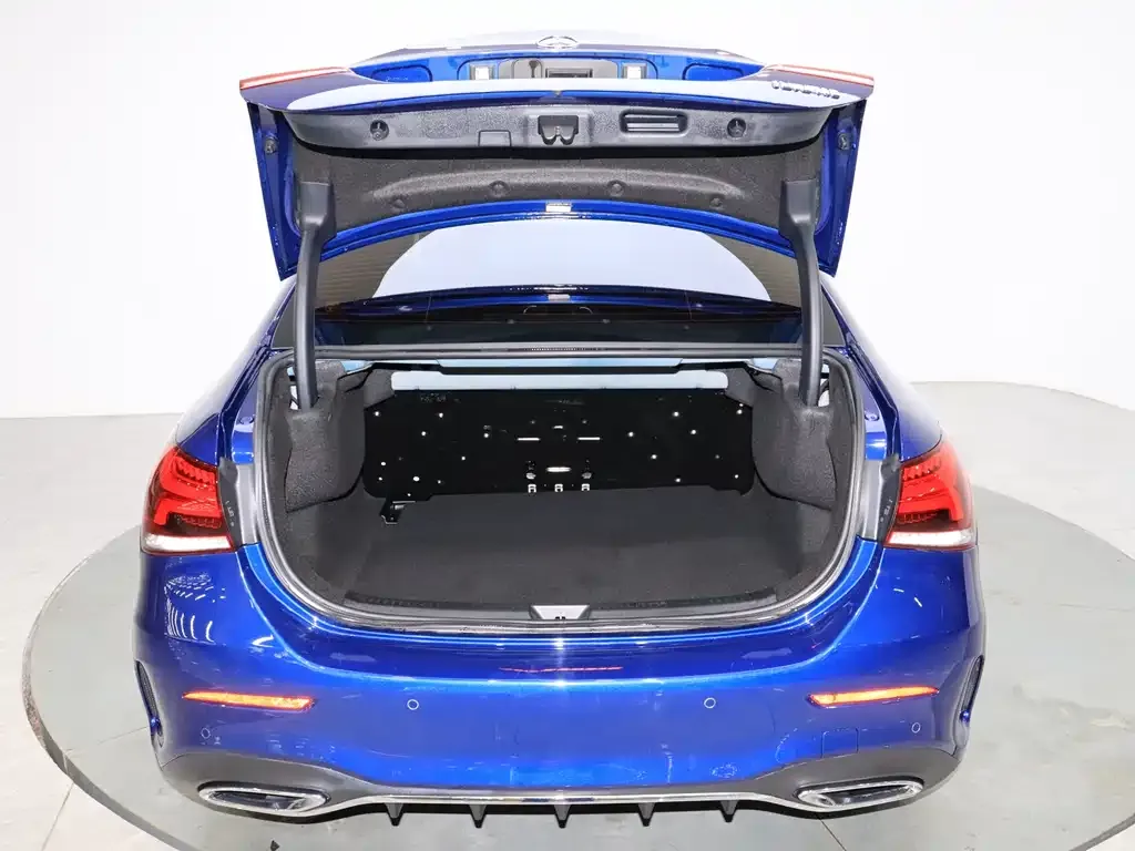 Mercedes-Benz A-Class 2022 из CN, фото 7