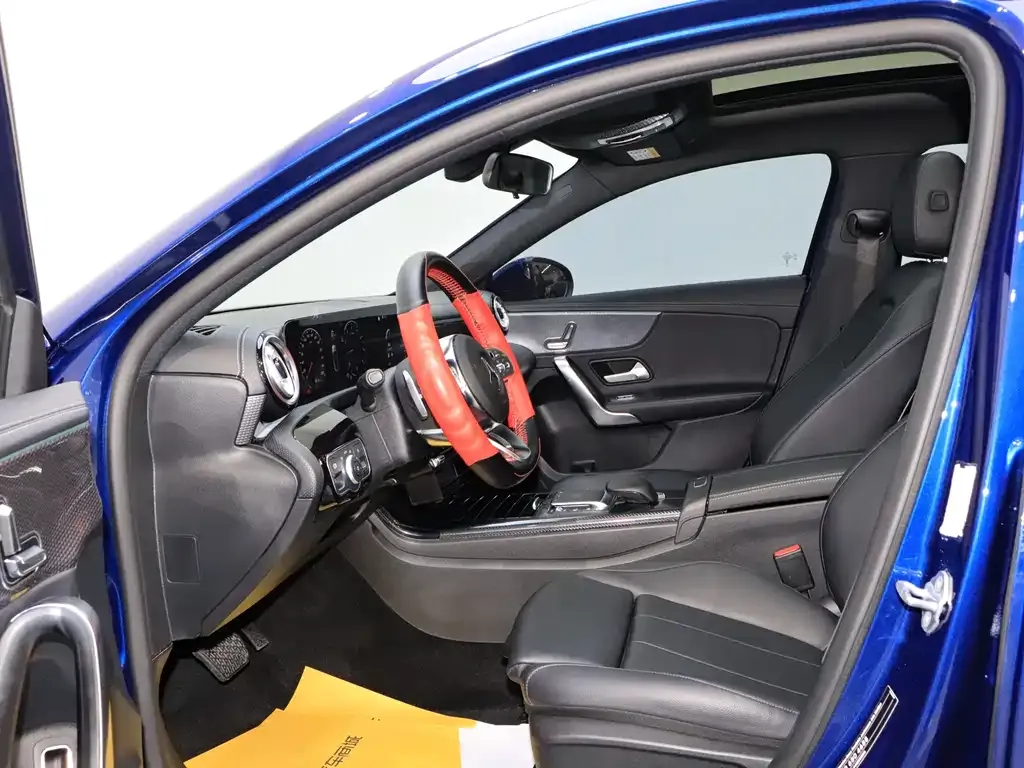 Mercedes-Benz A-Class 2022 из CN, фото 5