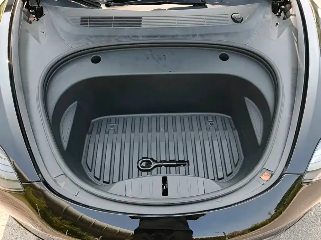 Tesla Model 3 2022 из CN, фото 3