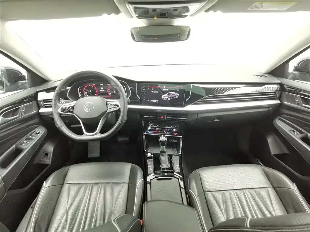 Volkswagen Passat 2022 из CN, фото 4