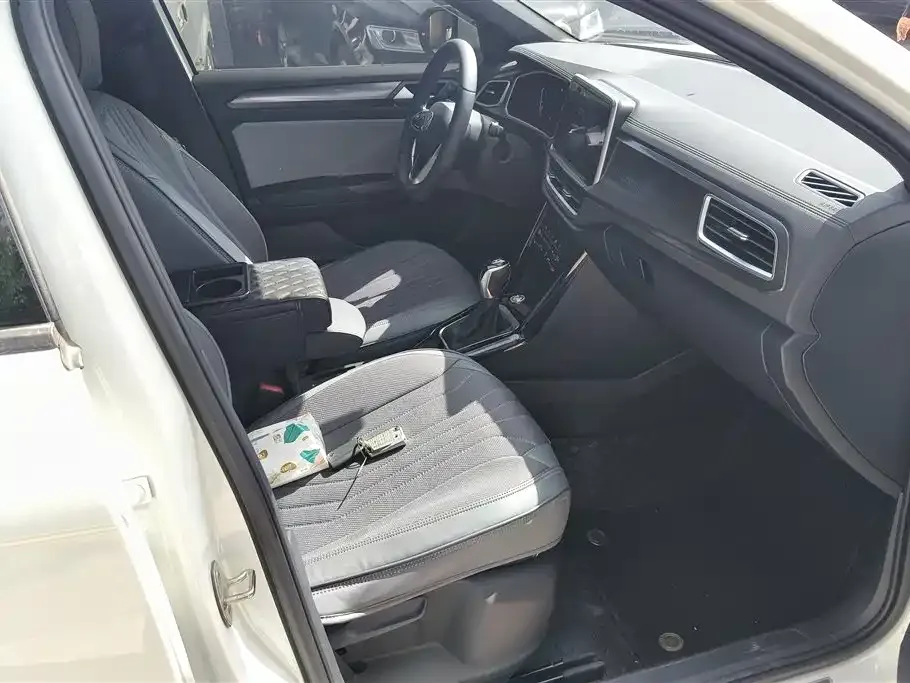 Volkswagen T-Roc 2025 из CN, фото 3