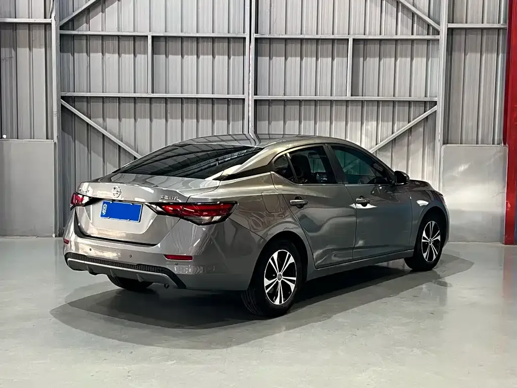 Nissan Sylphy 2022 из CN, фото 2