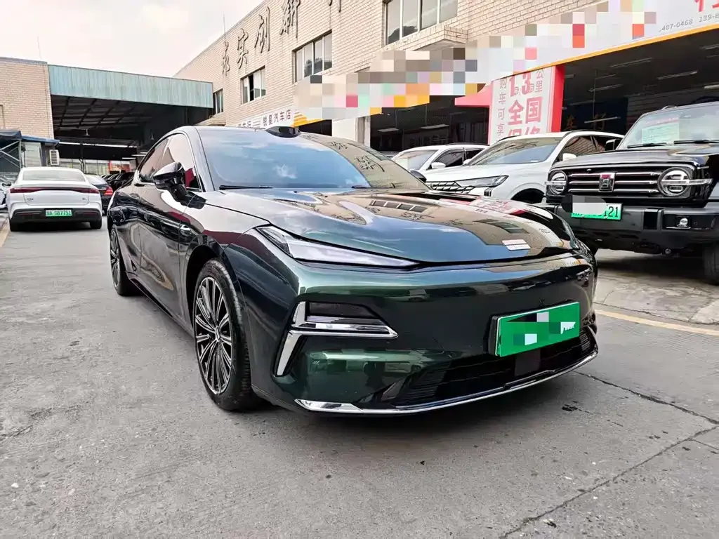 Geely Galaxy Xingyao 8 2025 из CN, фото 4