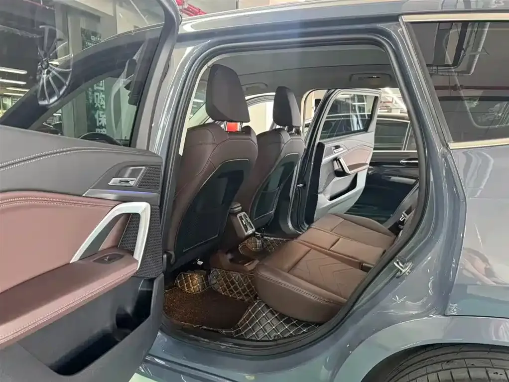 BMW X1 2024 из CN, фото 10