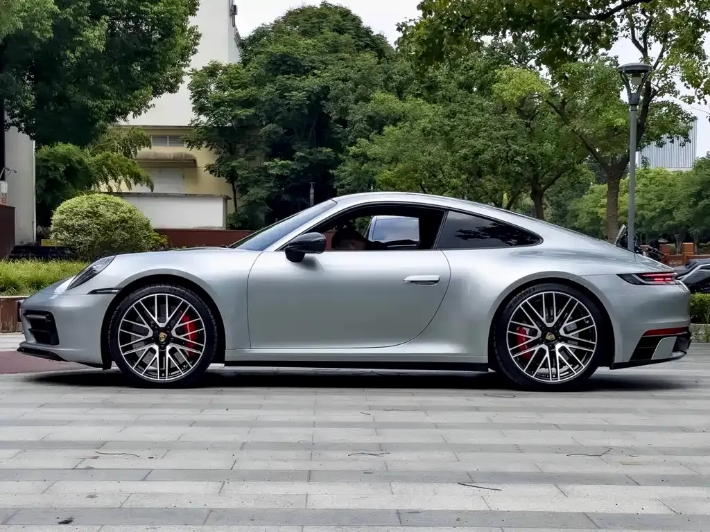 Porsche 911 2021 из CN, фото 10