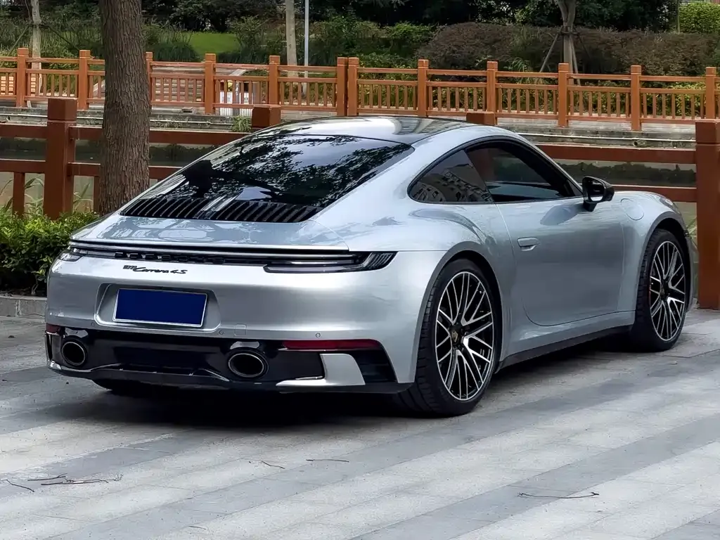 Porsche 911 2021 из CN, фото 9