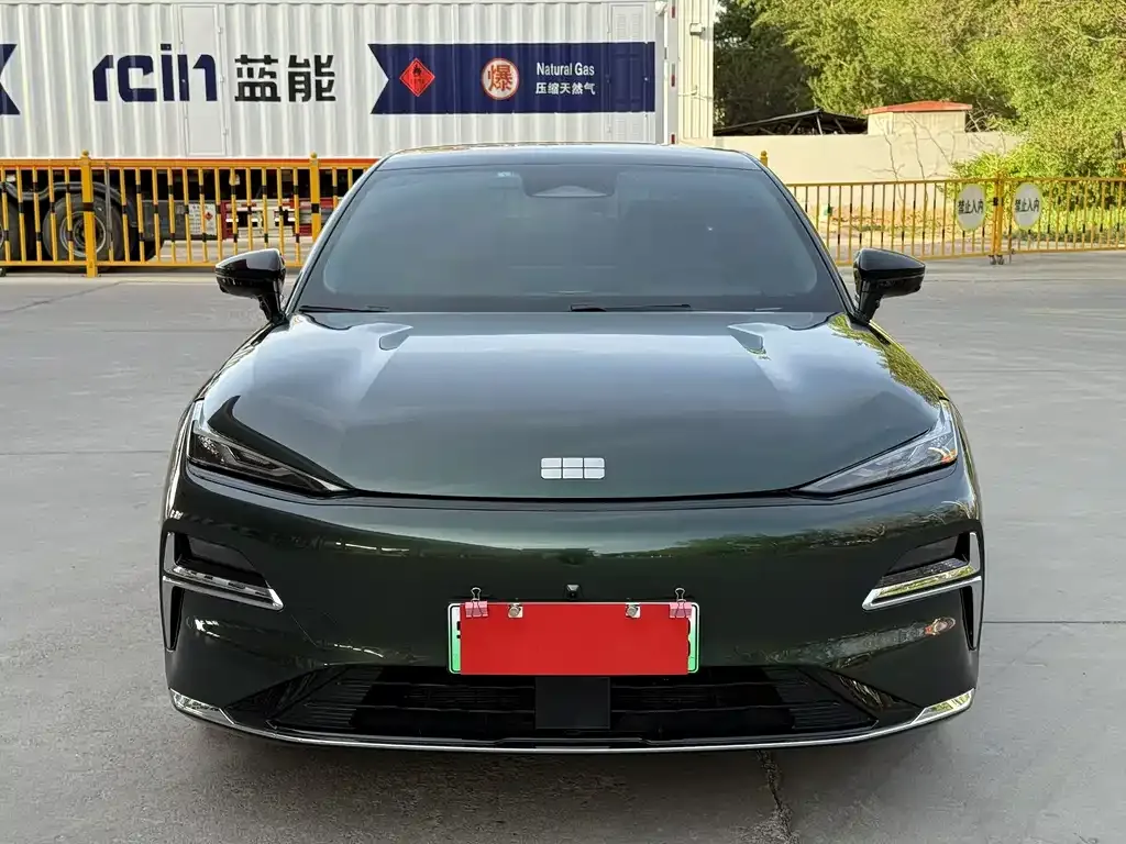 Geely Galaxy Xingyao 8 2025 из CN, фото 3
