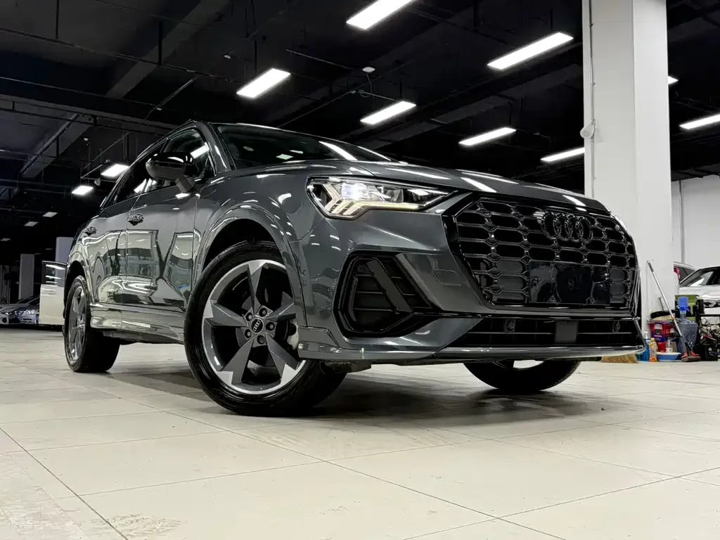 Audi Q3 2022 из CN, фото 7