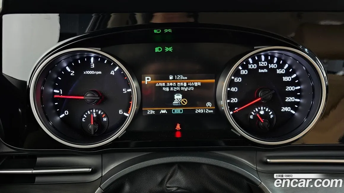 Kia Carnival 2023 из KR, фото 9
