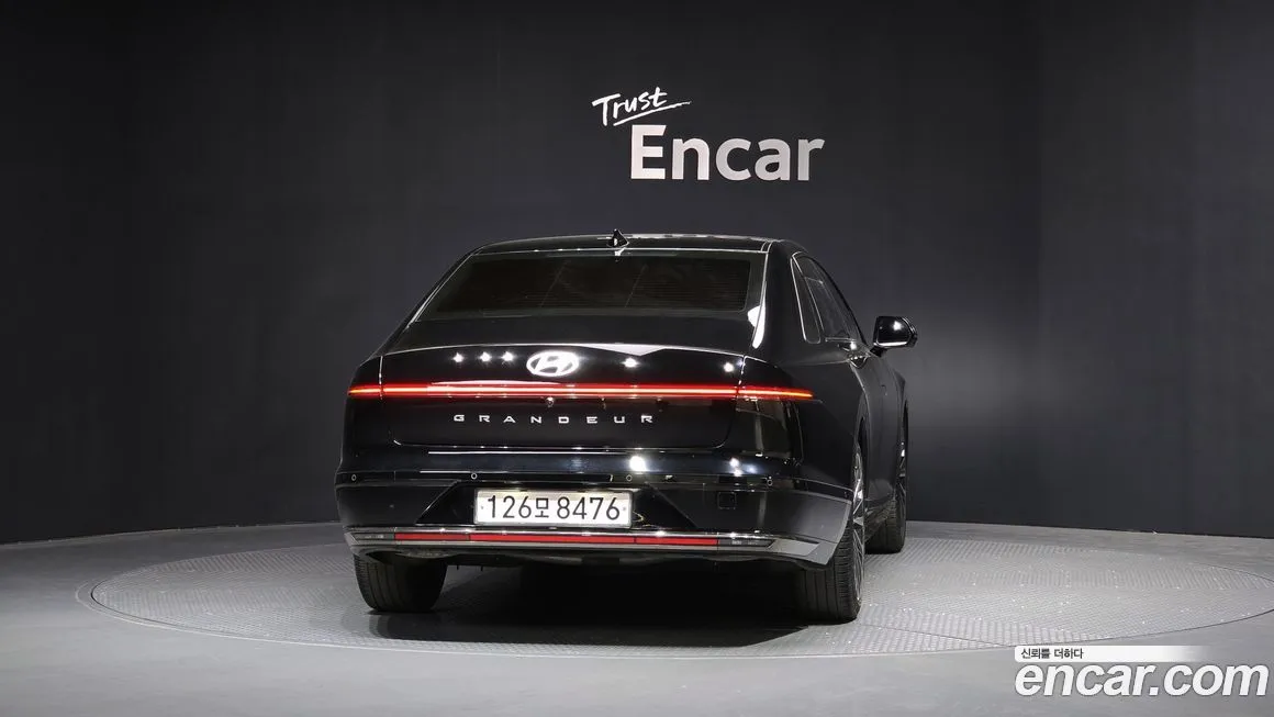 Hyundai Grandeur 2023 из KR, фото 3