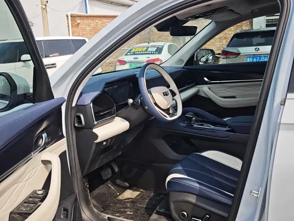 Geely Xingyue L 2023 из CN, фото 2
