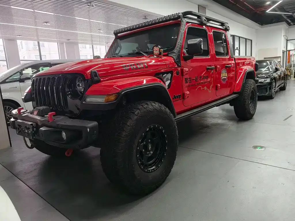Jeep Gladiator 2022 из CN, фото 1