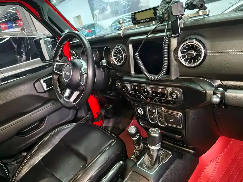 Jeep Gladiator 2022 из CN, фото 7
