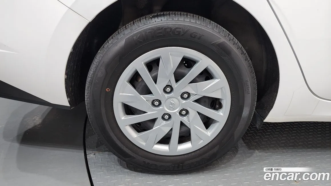 Hyundai AVANTE 2021 из KR, фото 7