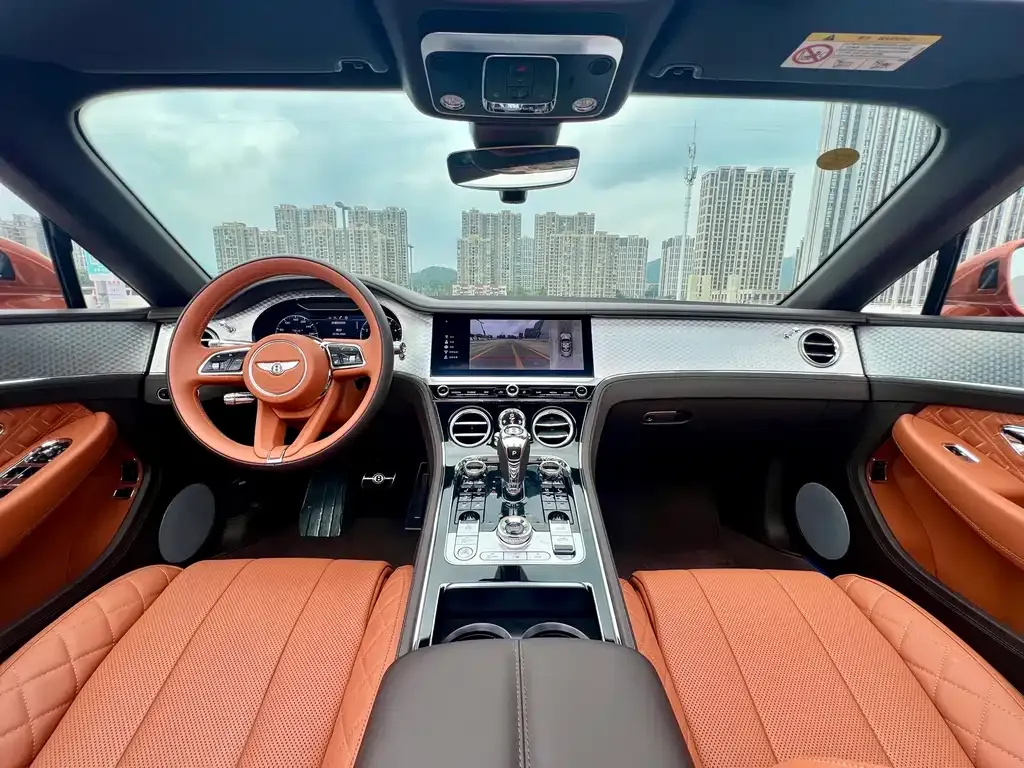 Bentley Continental 2022 из CN, фото 5