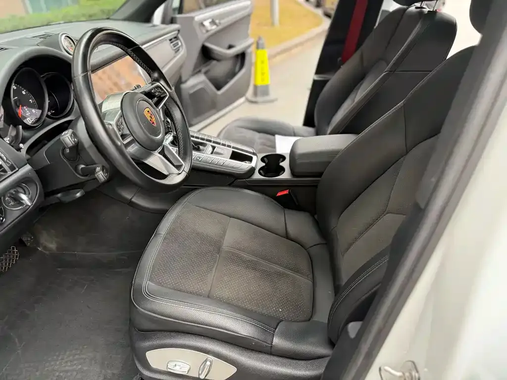 Porsche Macan 2021 из CN, фото 10