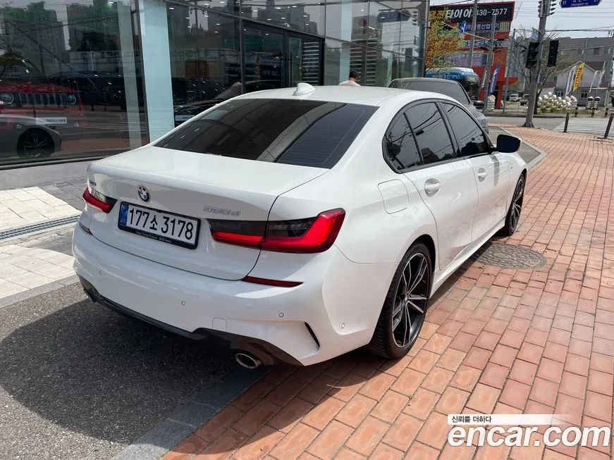 BMW 3-Series 2021 из KR, фото 9