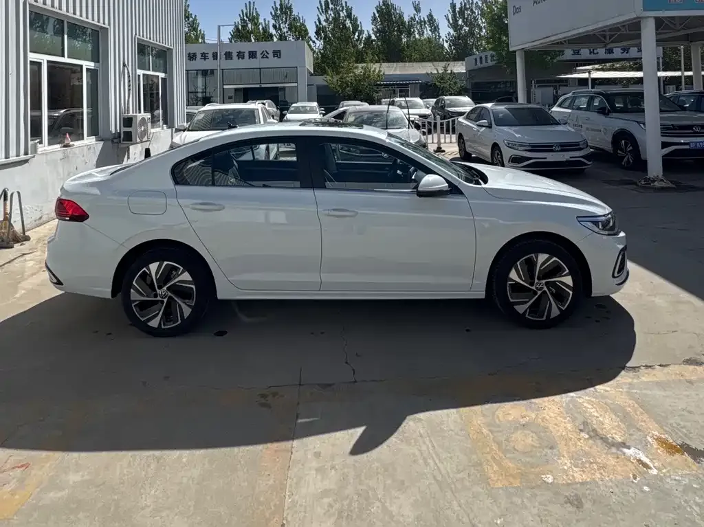Volkswagen Bora 2025 из CN, фото 8