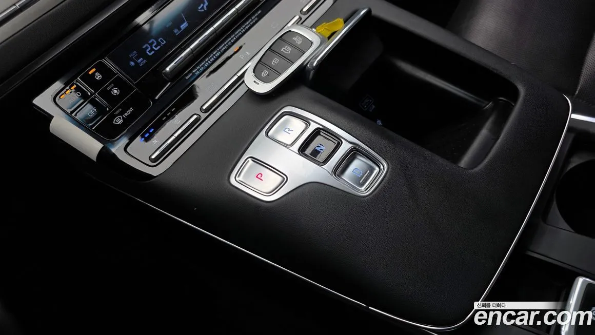 Hyundai Grandeur 2021 из KR, фото 3