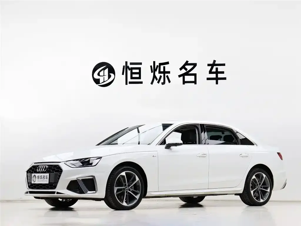 Audi A4L 2023 из CN, фото 1