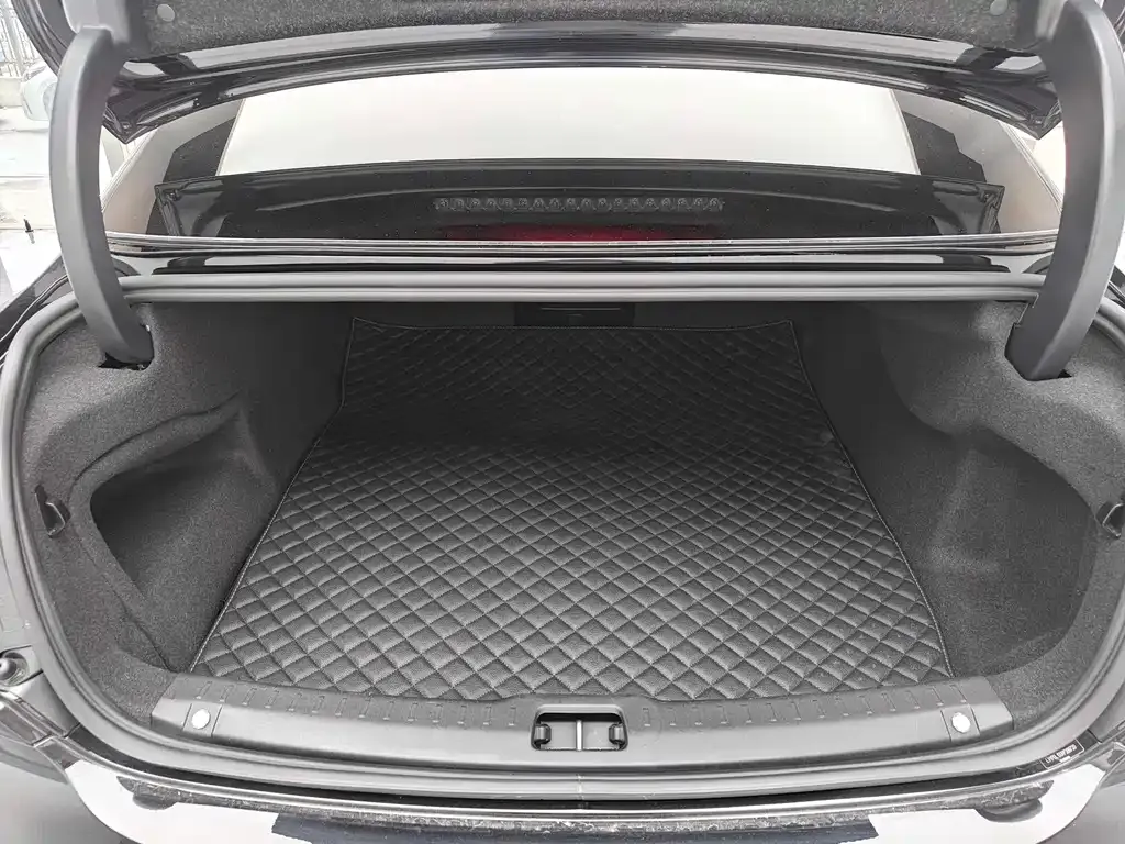 Volvo S90 — фото 7