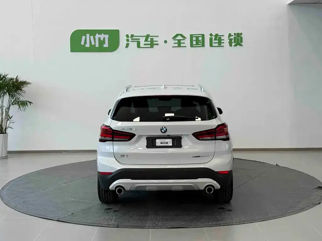 BMW X1 — фото 2