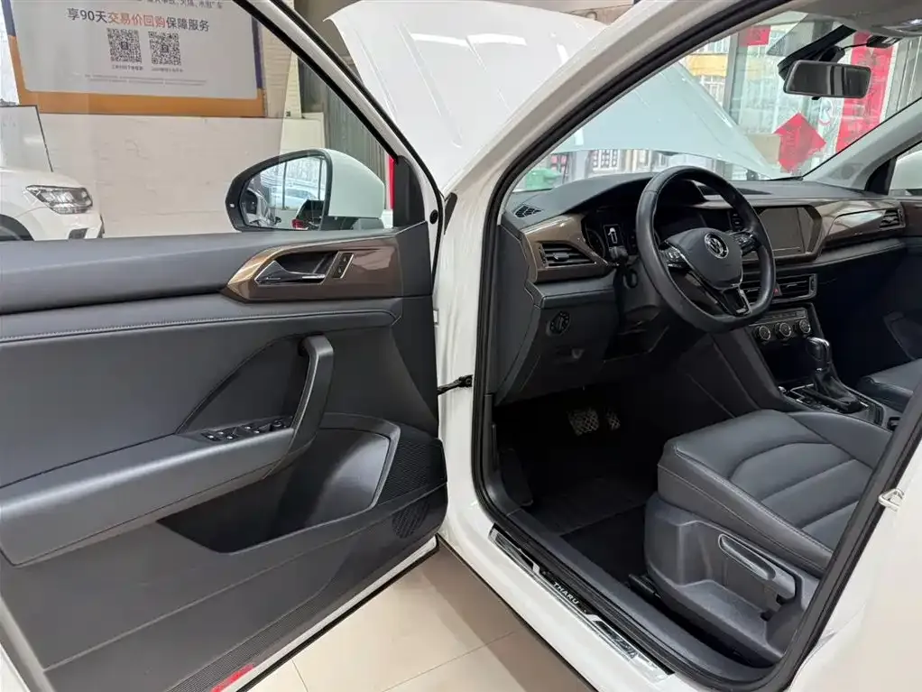 Volkswagen Tharu 2022 из CN, фото 10