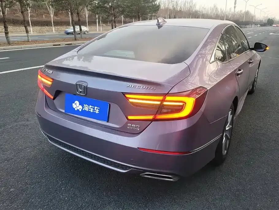 Honda Accord 2022 из CN, фото 10