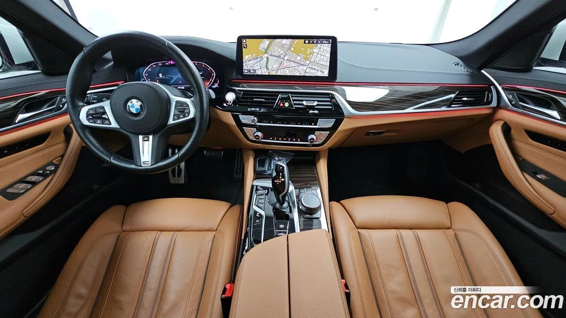 BMW 5-Series — фото 10