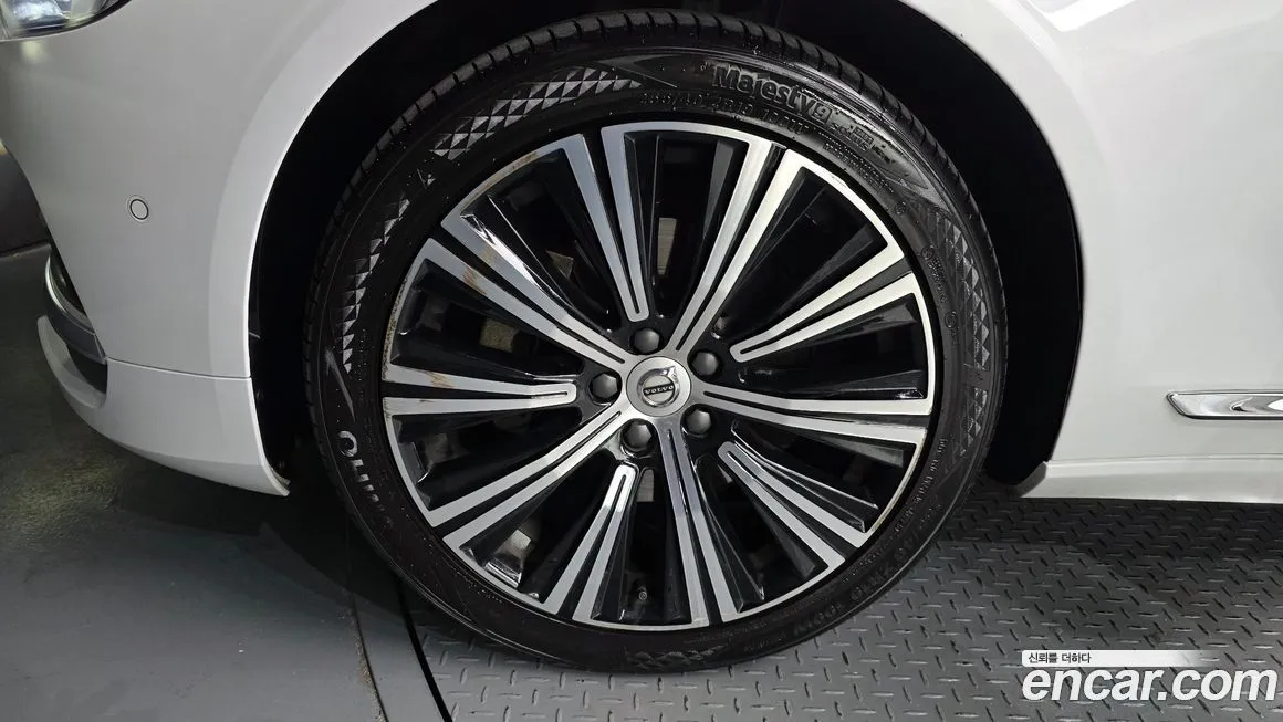 Volvo S90 — фото 2