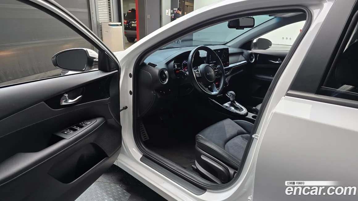 Kia K3 2023 из KR, фото 6