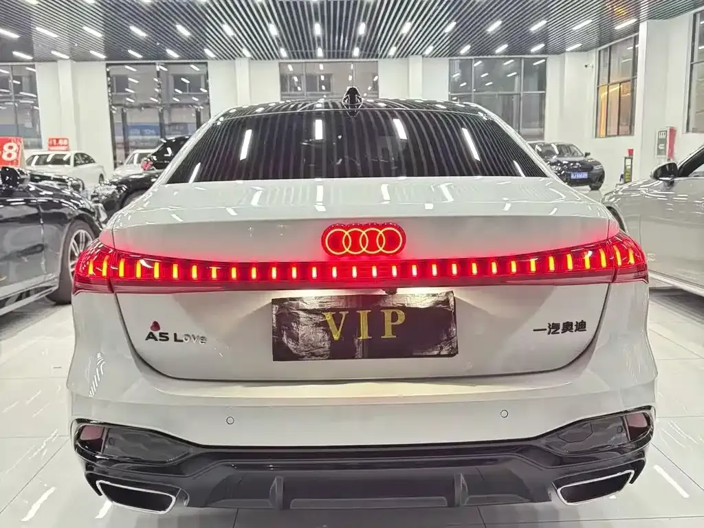 Audi A5L 2026 из CN, фото 3
