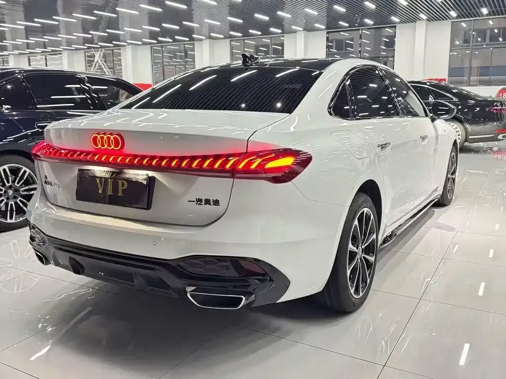 Audi A5L 2026 из CN, фото 5