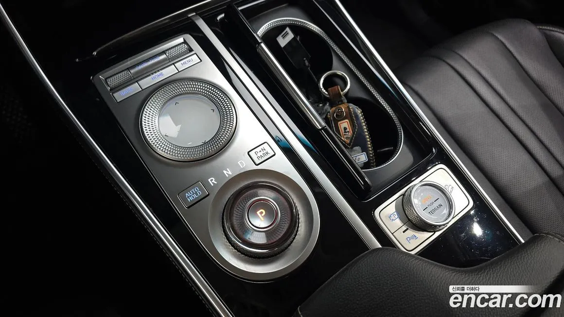 Genesis GV80 — фото 10