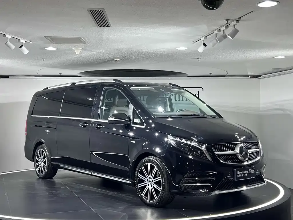 Mercedes-Benz V-Class 2023 из CN, фото 5