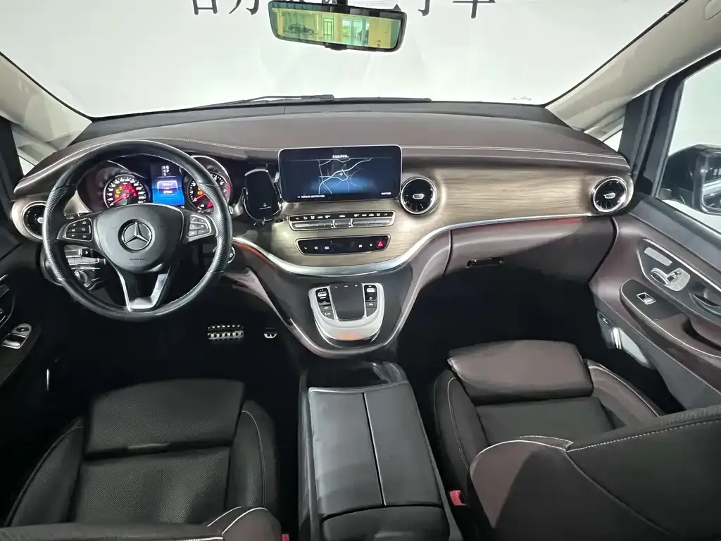 Mercedes-Benz V-Class 2023 из CN, фото 10