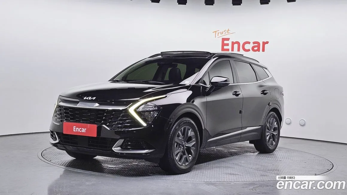Kia Sportage — фото 1
