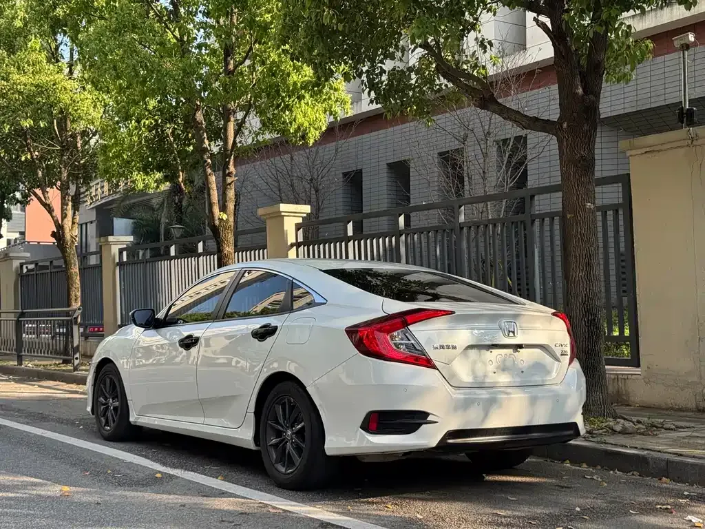 Honda Civic 2021 из CN, фото 9