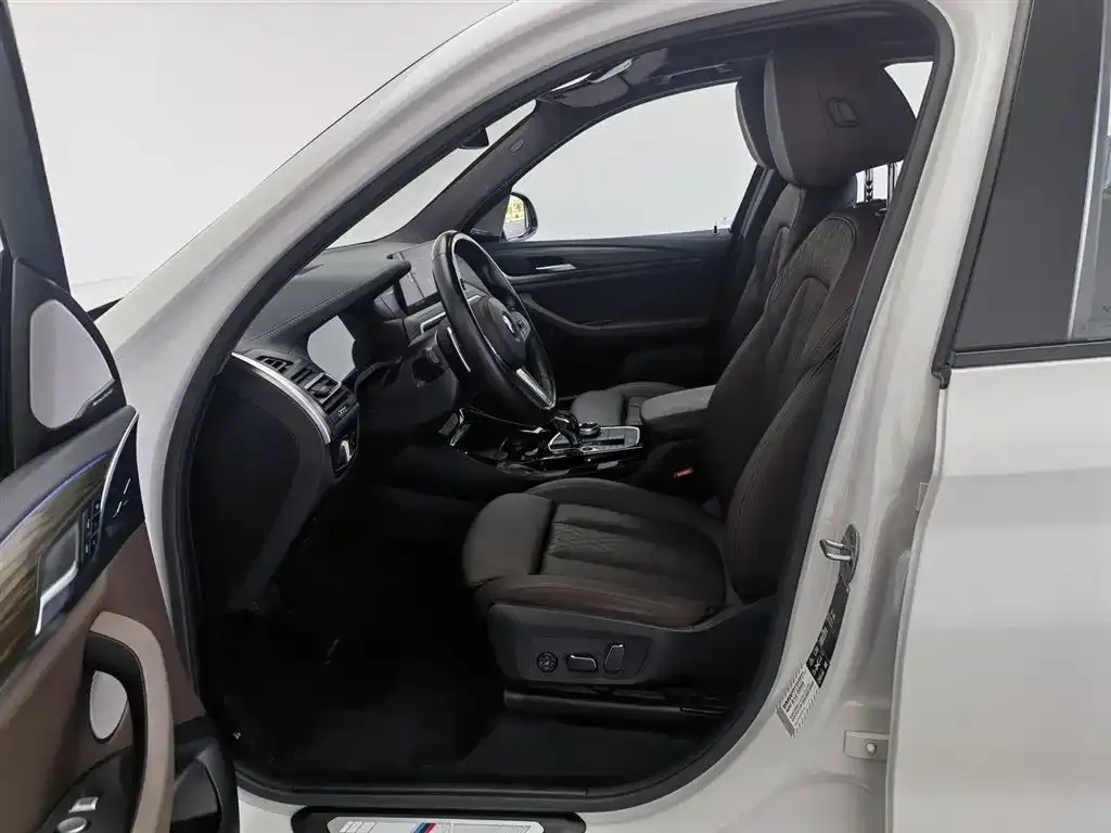 BMW X3 2024 из CN, фото 6