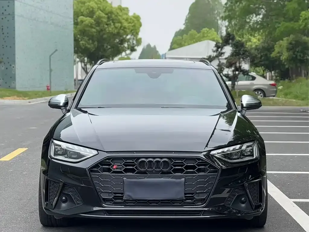 Audi S4 2025 из CN, фото 1