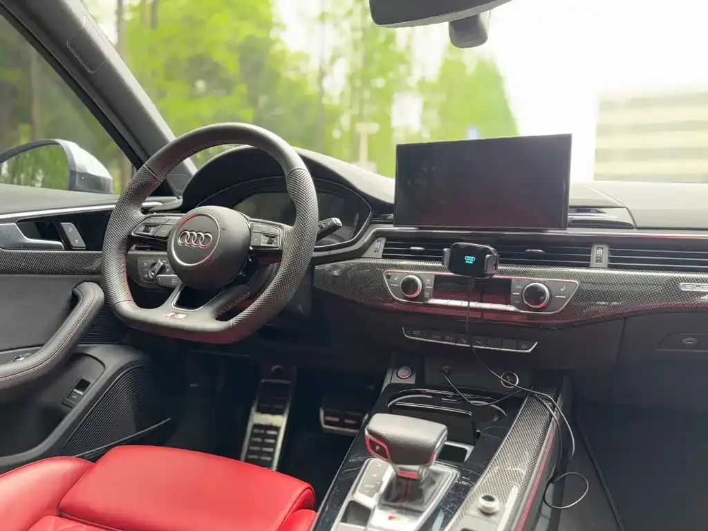 Audi S4 2025 из CN, фото 4