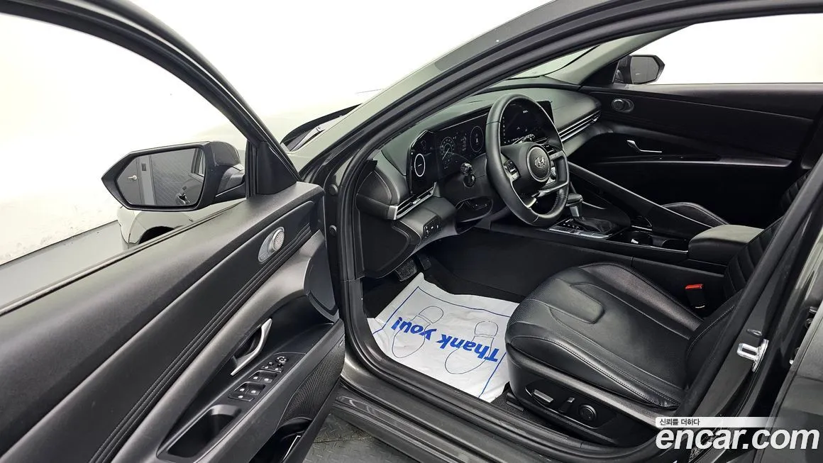Hyundai AVANTE — фото 3