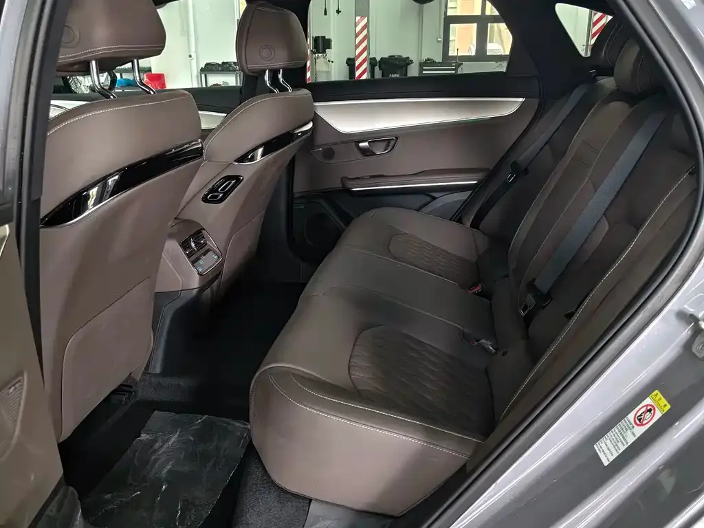 BYD Han 2025 из CN, фото 4