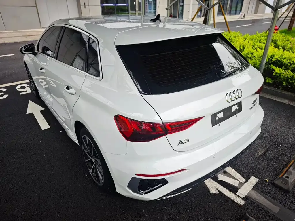 Audi A3 2021 из CN, фото 4