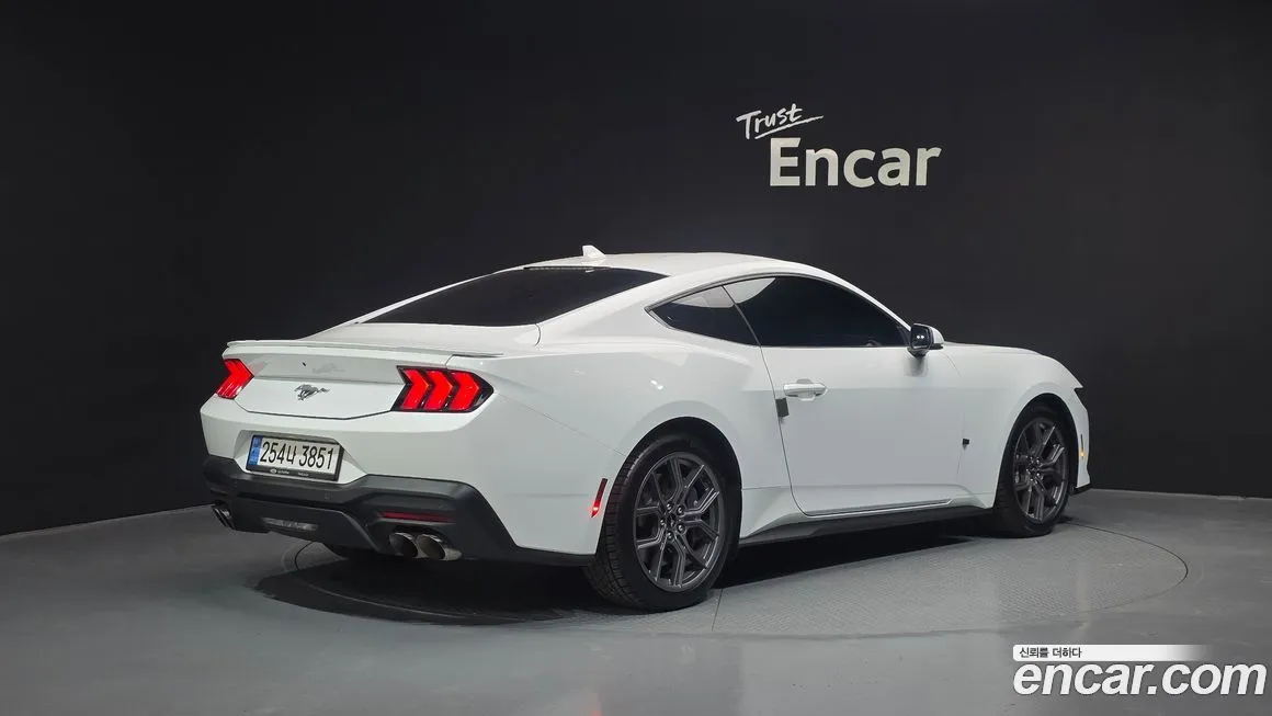 Ford Mustang 2024 из KR, фото 2