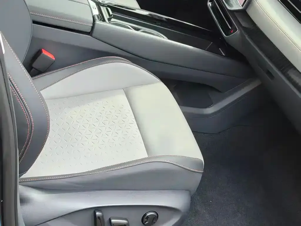Volkswagen ID.7 VIZZION 2025 из CN, фото 7