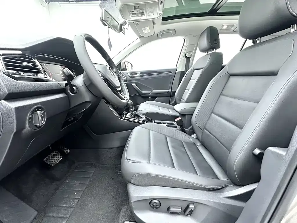 Volkswagen T-Roc 2021 из CN, фото 10