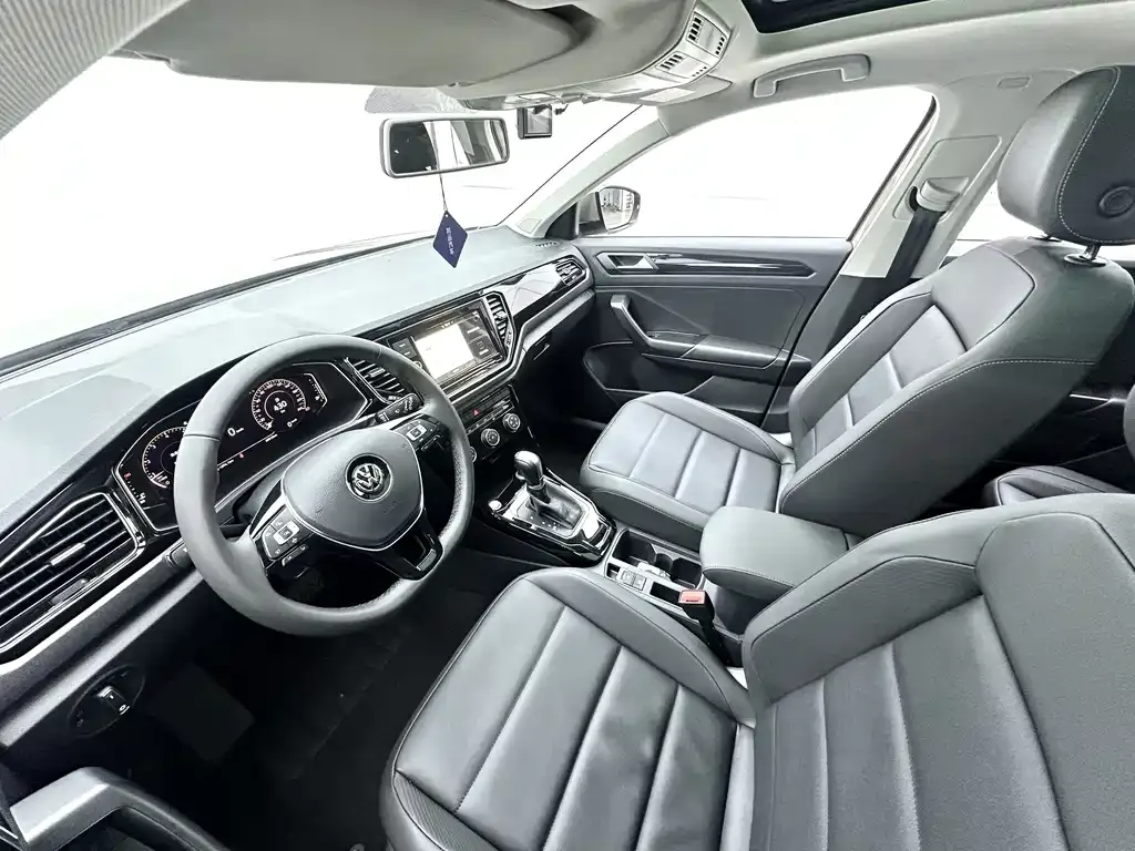 Volkswagen T-Roc 2021 из CN, фото 5